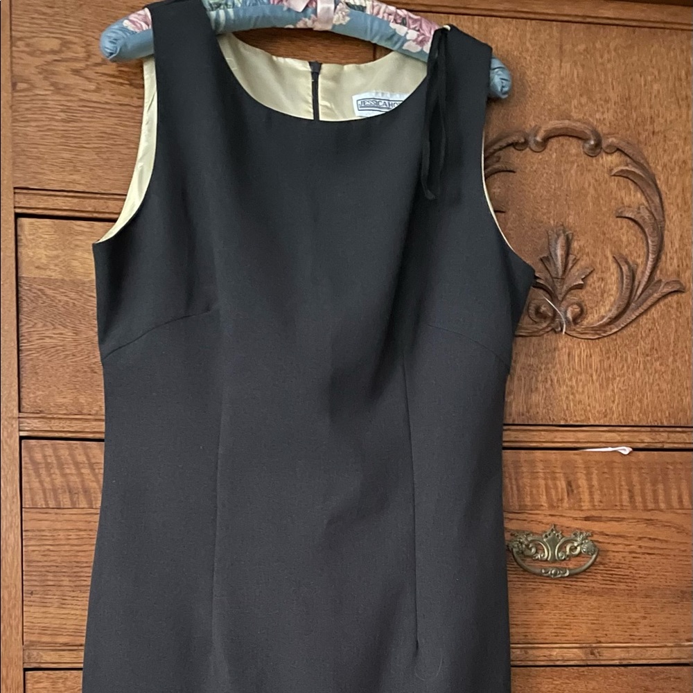 Jessica Howard sleeves dress